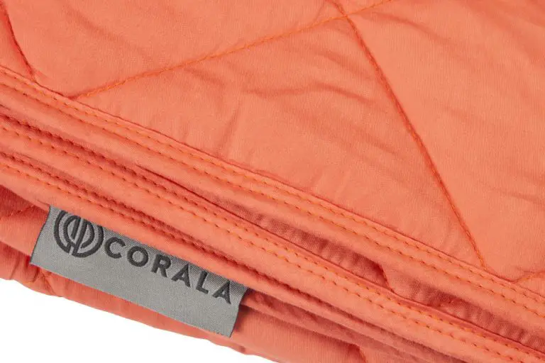 How to wash a Weighted Blanket The StepByStep Guide Corala blanket