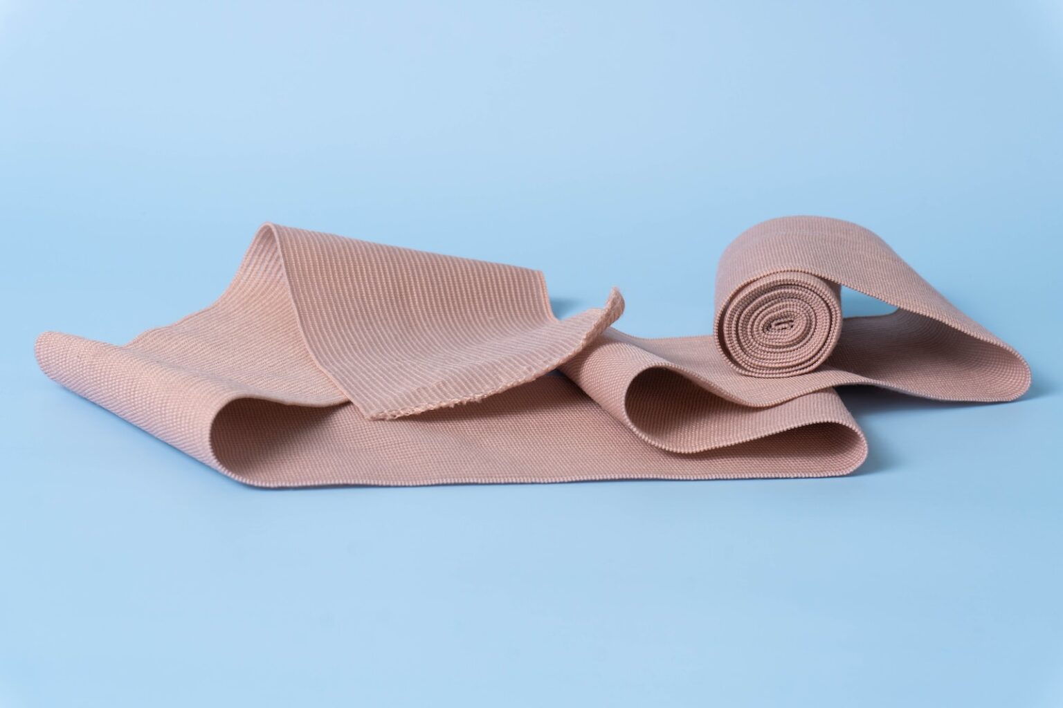 Should I Sleep With a Compression Bandage On? Using an Ace Bandage