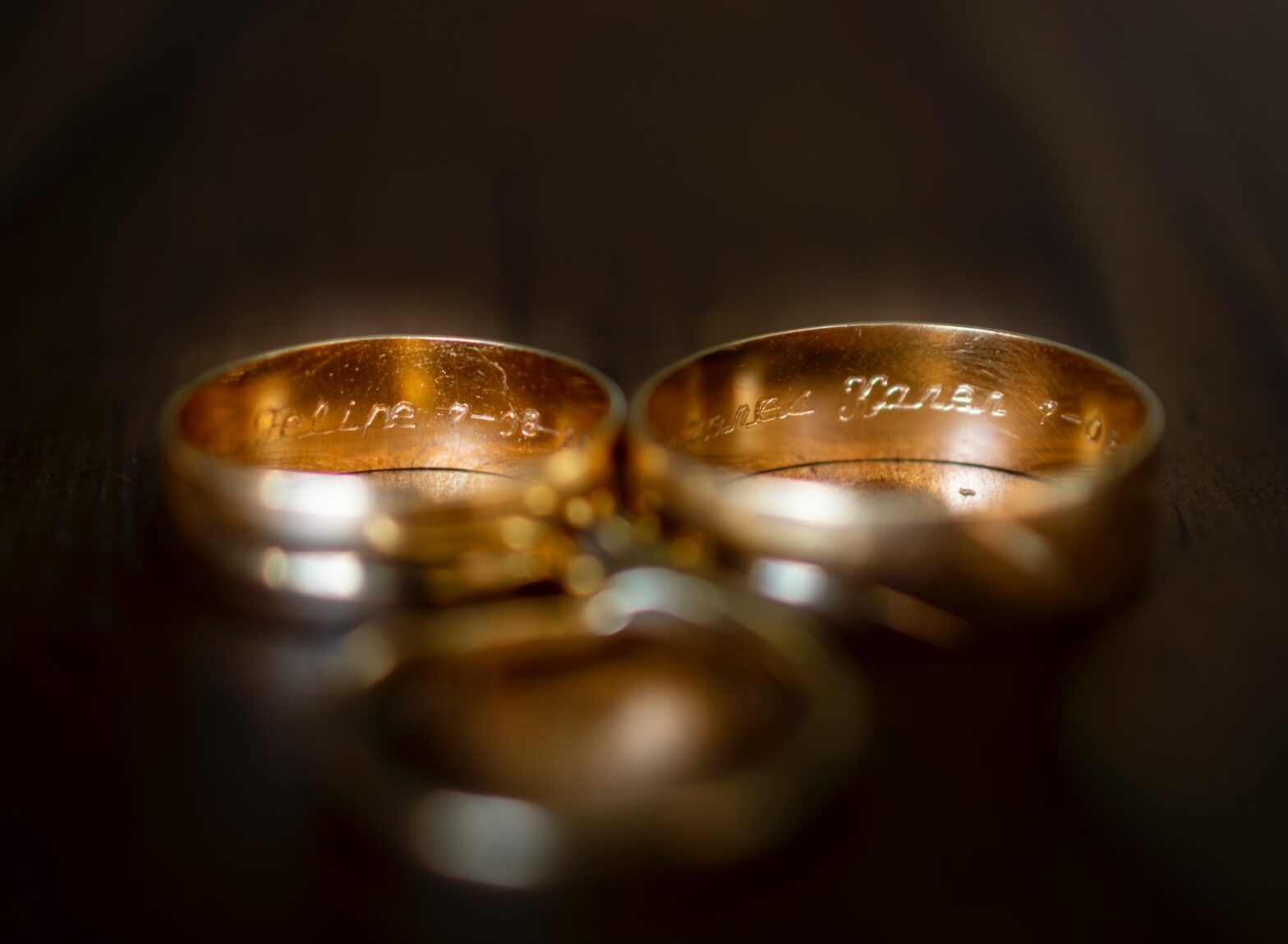 pair of gold-colored wedding band. can you sleep with rings on