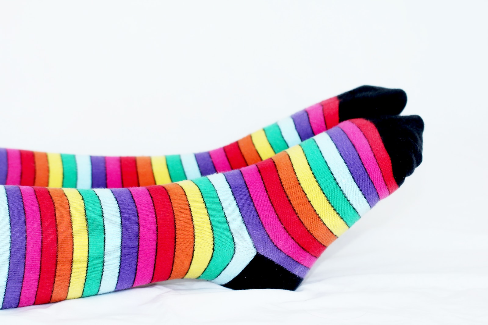 Can You Sleep With Compression Socks on? Benefits, Risks, and How to